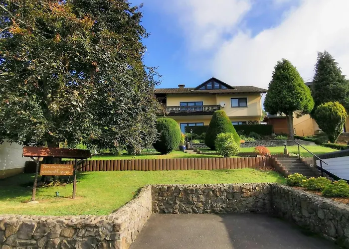 Zur Schoenen Aussicht *